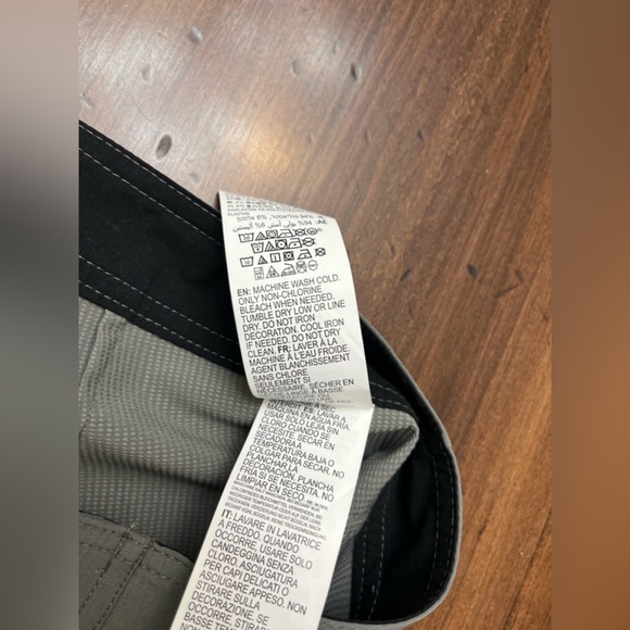 RVCA Standard 4-Way Stretch Fixed Waist 19 Inch Boardshort Size 32 Gray Swim NWT - Picture 12 of 16